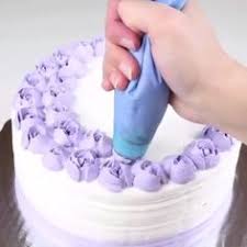 Bakers Worldwide Are All Using These Design Perfect Flowers Every Time Easy To Use Even Easier Cake Icing Cupcake Cakes Cake Decorating Techniques