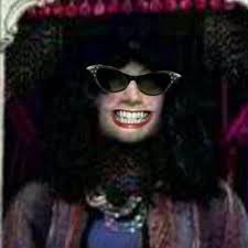 Brittany ✿ (@hellomissbritt)