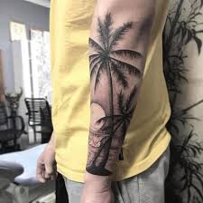 Making a tattoo is a very responsible decision in the life of those that want to have it. Cool Freehand Beach Themed Tattoo Inkroom Tattoo Studio Facebook