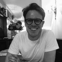 Tim Waring's Instagram, Twitter & Facebook