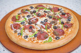ليتل سيزرز السعودية En Twitter كل المكونات اللي تحبها موجودة في سوبريم بيتزا Littlecaesars Pizza ليتل سيزرز