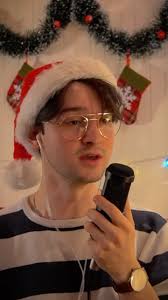 He’s comin’ to town🎅🏻, •, •, #music #coversong #christmas #christmassongs  #michaelbuble #michaelbublé #jazzmusic #jazz #bigband #sing #singer  #singing #singing🎤 #singingcover #singingvideo