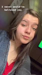 Ariel Ayers's Instagram, Twitter & Facebook