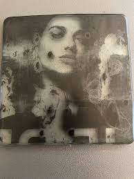 Is liquin original supposed to be a gel?