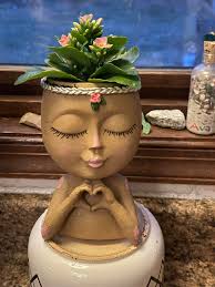 Got my first chain of hearts today and added some color to my solid black  pig 🥰