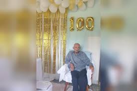 José Onofre, um dos pioneiros de Ivaté, completa 100 anos de vida