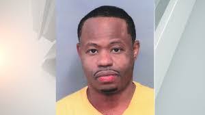 Dajuan Saunders's Instagram, Twitter & Facebook