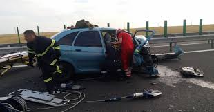 Potrivit medicului claudia tatarici, din cadrul saj constanța, în urma acestui accident au rezultat 10 victime … Accident Rutier Grav Pe Autostrada Soarelui O PersoanÄƒ A Murit Iar DouÄƒ Sunt Incarcerate