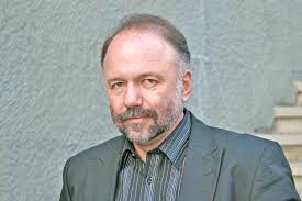 Il più grande scrittore ucraino, Andrei Kurkov, sarà martedì 19 luglio a  Trento