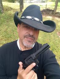 Where the wild things are! @hatchet_jane working her magic.  @pietta_firearms @galleryofguns @stetsonusa