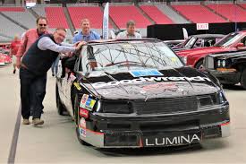 Use the paypal button at right or send cheque great for a beginner racer, can be raced at raceway park, miramichi and greenfield. Questions Linger About Nascar Race Cars Sold At Mecum Auction