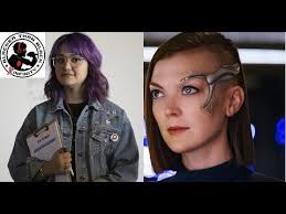  Wondercon 18 Interview Emily Coutts And Ariela Barer Youtube
