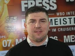 Dr. Robert Percy Marshall Mannschaftsarzt RB Leipzig beim Testspiel gegen  ZFC Meuselwitz am 24.7.18 Buy Images