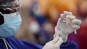 Tingkatkan akselerasi vaksinasi, 3,85 juta dosis vaksin dari covax tiba di tanah air. Apa Beda Vaksin Sinovac Dan Astrazeneca Ini 4 Perbedaan Utamanya