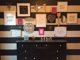 Black White Gold Hot Pink Nursery Had So Much Fun Doing This Creative Ideas Black White And Gold Bedroom Gold Bedroom