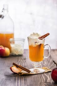 Enjoy A Warming Hot Apple Pie In A Glass Tonight Recipe Apple Pie Cocktail Cider Drinks Apple Pie Drink