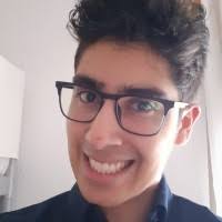 50+ perfiles de «Alexis Reyes»