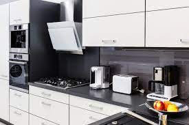 While prices vary greatly depending on the brand, type, and model, identifying the average price of kitchen appliances will help you make the right decision for your home and budget. What To Look For When Buying Kitchen Appliances Collaboration