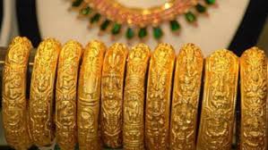 Gold was the basis of. Gold Price Hits Life Time High Of Rs 53 526 On Us Dollar Collapse Experts Predict Further Rise Zee Business