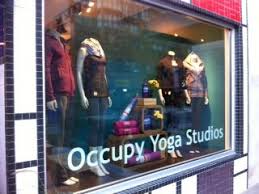Spotted At The Cumberland Lululemon Store In Toronto Occupyyogastudios Yoga Studio Cumberland Studio