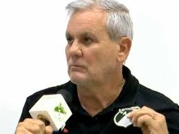 Luis Fernando Mena, su renuncia y su versión de la salida