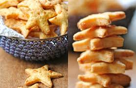 If you bring them to a christmas meal, offer them straight from the slow cooker, with little plates, napkins, and also toothpicks for spearing. 30 Fun Christmas Food Ideas For Kids School Parties Forkly