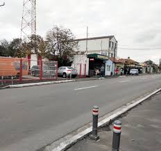 We offer a wide range of services which include full detail hand and automatic wash, trunk cleaning, as well as maintenance of lights, bumpers, and other car parts. 2 Sets Leisuwash 360 Plus Automatic Touchless Car Wash Equipment Install Well Done At Constanta Romania