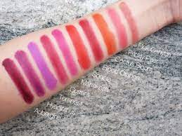 Cactus bloom, blood orange, tempest, sandstone, hyacinthus, prickly pear. Projekt Schminkumstellung Naturkosmetik Blog Geswatcht 100 Pure Cocoa Butter Semi Matte Lipsticks