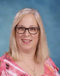 Donna Pirrone's Instagram, Twitter & Facebook