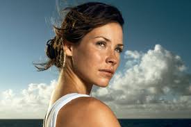 Lost producers apologize to Evangeline Lilly over nude scene