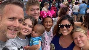 Jonathan Hubble's Instagram, Twitter & Facebook