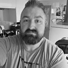 Hello, I am looking for a loving lifelong partner who loves life, to laugh,  to be affectionate, to enjoy talking to me about the things we both enjoy.  Have each other's best