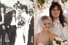 Thomas lee bass (born october 3, 1962) is an american musician and founding member of mötley crüe. Inside Tommy Lee And Heather Locklear S Relationship And Wedding Day