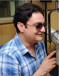 Vinay Pathak Wikipedia Sinema severlere en iyi şekilde hizmet verebilmek için büyük bir özveri ile çalışmaya devam etmektedir. vinay pathak wikipedia