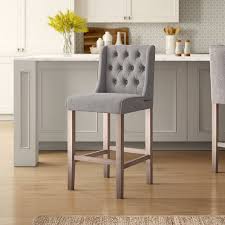 Pin By Diane Hume On Sillas In 2020 Bar Stools Upholstered Bar Stools Kitchen Island Stools With Backs
