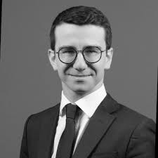 I am delighted to announce that I am starting a new job at LinkedIn as a  Sales Development Representative for the DACH market.