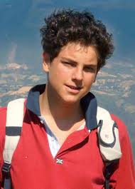 Exposition of the Blessed Sacrament: Sundays from 3.00 pm to 6.00 pm and  Tuesdays from 10.30 am to 7.30 pm.