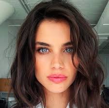Schnell und sicher online buchen Sara Sampaio Agent Details Sara Sampaio Management