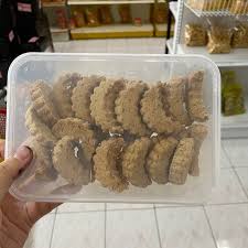 Kuih bangkit (coconut cream cookies). Kuih Tradisional Bangkit Kelapa Shopee Malaysia