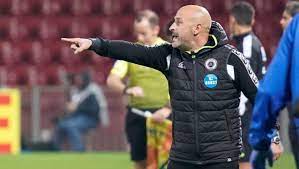 Some predictions on here i really don't understand. Crotone Spezia Ultima Chiamata Per Stroppa Italiano Perde Nzola La Repubblica
