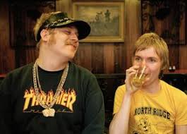 Two identically named persons sometimes differentiated themselves in other ways: Junior Senior Laut De Videos