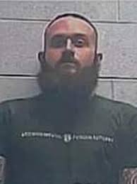 Man charged after police chase in Elliott County, Kentucky