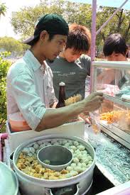 Sajian ikan bandeng kuah sederhana adalah sajian yang enak. Pentol Wikipedia Bahasa Indonesia Ensiklopedia Bebas