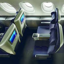 Plenty of room on the top deck despite the 13hr flight. Oneworld Fluge Ab Deutschland Nach Australien In Der Premium Economy