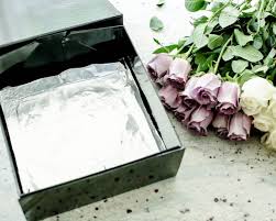 Diy Flower Gift Box Beyond Basic Valentines Gift Box Flower Gift Flower Gift Ideas