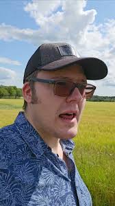 Uploads from Daniel Glynn