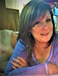 Ann Schroeder's Instagram, Twitter & Facebook