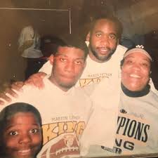 On April 14, 2008, Mark Pettaway was supposed to pick up his son, Devinne  Pettaway, from Detroit Martin Luther King Jr. Senior High School. A member  of the football team and one
