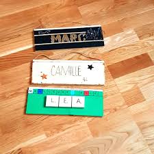 Plaque Prenom De Porte Personnalisee Plaque Prenom Murale Personnalisable Deco En Bois Pyrogravee Et Decoree F Deco Bois Portes Personnalisees Parement Mural