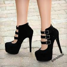 Megasa Suet Siyah Platform Topuklu Ayakkabi Ayakkabi Ayakkabibot Ayakkabierkek Ayakkabispor Aya In 2020 Fashion High Heels Platform Shoes Heels Black High Heels